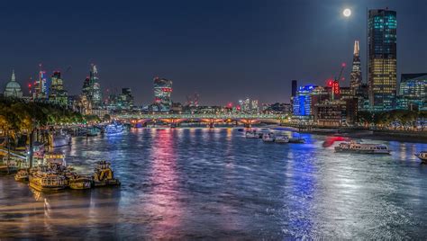 United Kingdom Houses Rivers Bridges Motorboat HDR London Night