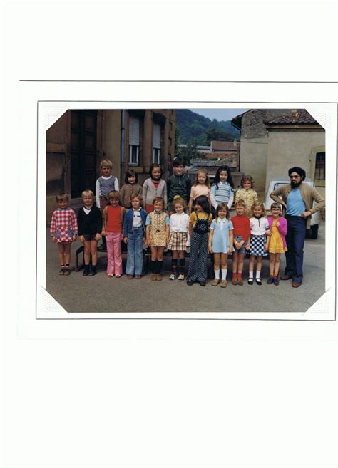 Photo De Classe Cp De 1973 Ecole Primaire Copains Davant