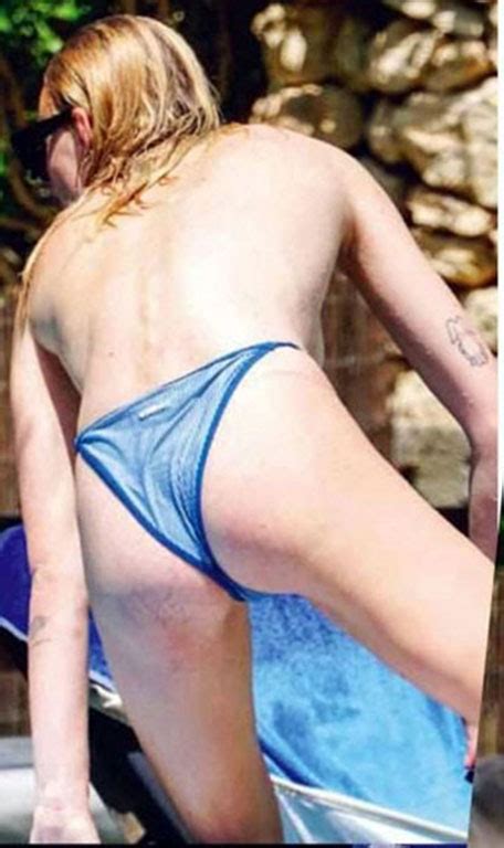 Sophie Turner Nude Pics And Porn Leaked Online Scandal Planet 4392