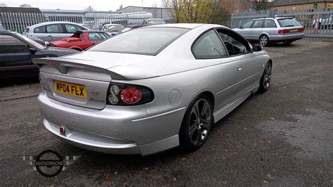 lot   vauxhall monaro  vxr