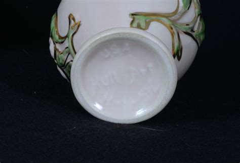 Vintage Hull Pottery Vases | EBTH