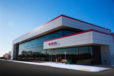 Toyota Canada Parts Distribution Centre Receives Zero Carbon Building