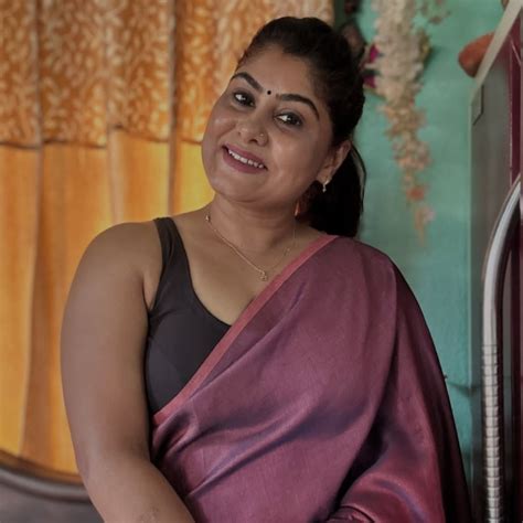 Honey Babe Helloentertain Is LIVE TikTok LIVE