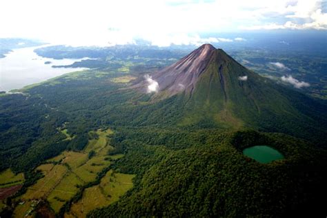 Arenal Volcano - Aerotour