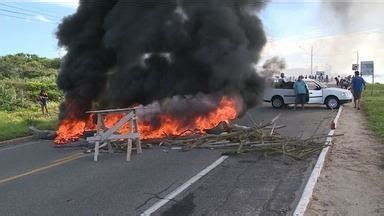 Estv Edi O Moradores De Vargem Alta No Sul Do Es Protestam