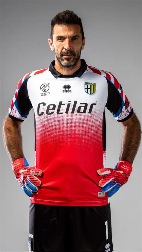 Parma 2021-22 GK Special Kit