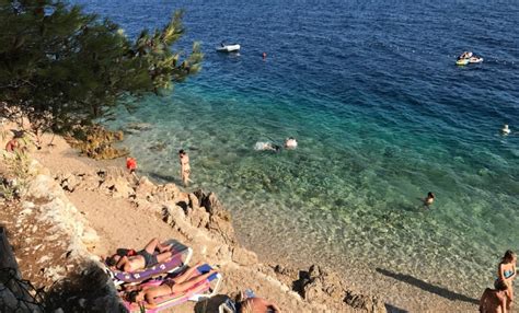 Nudysta FKK Plaże Bol otok Brač ze zdjęciami