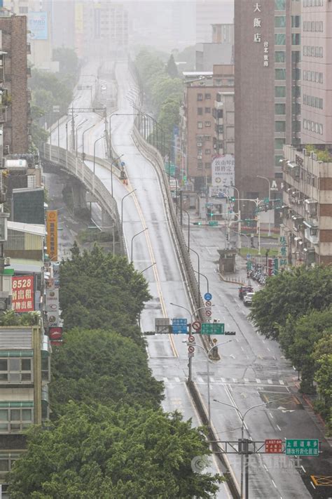 萬安演習北部登場 街道人車淨空、長興淨水場戰災搶救演練【圖輯】 政治 中央社 Cna