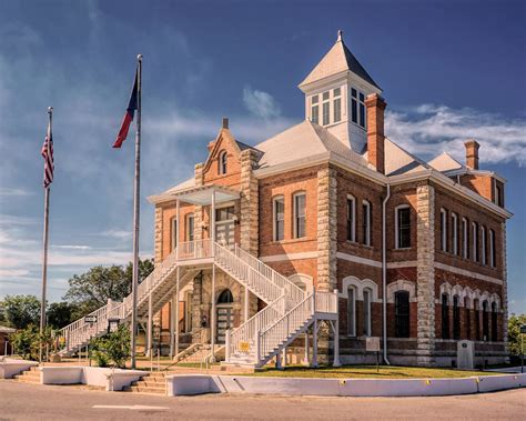 Only In Texas The First Grimes County Courthouse In Anders Flickr