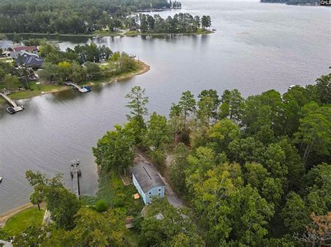 212 Lakeshore Dr Batesburg Leesville SC 29070 MLS 571195 Zillow