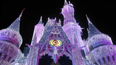 Disney Castle Wallpaper HD - WallpaperSafari