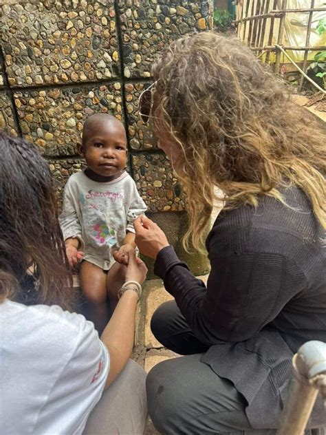 Camminiamo Insieme Per La Salute Dei Bambini Una Storia Di Speranza E