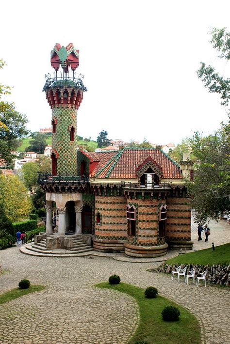 Visitar El Capricho De Gaud En Comillas