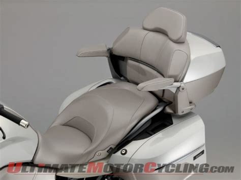 2014 Bmw K 1600 Gtl Exclusive Review Welcome To The Club