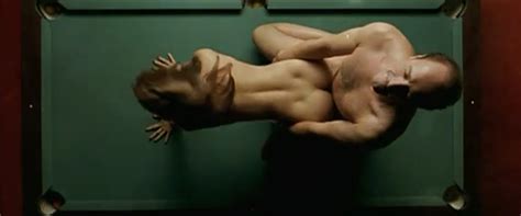 Naked Verónica Echegui in Una Nueva vida