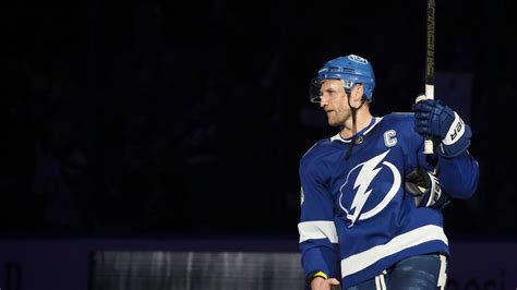 Photos Lightning Beat Canucks As Stamkos Scores Goal 499