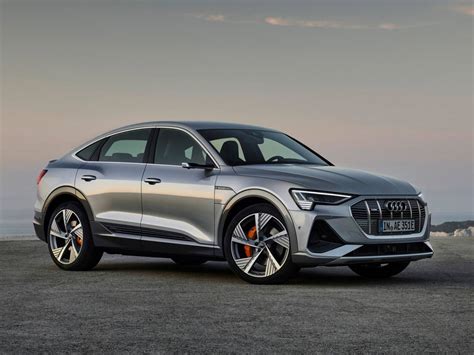 Audi E Tron Sportback Prezzo Autonomia Dimensione Uscita