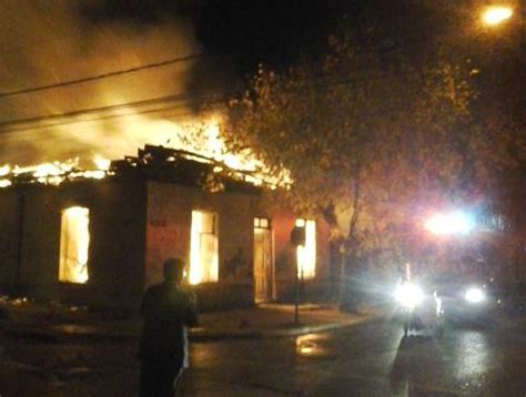 Un Violento Incendio Destruyó Una Casa Abandonada En Talca Soychilecl