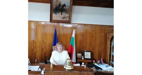 Ректорът на Стопанска академия – Свищов получи висока оценка от МОН