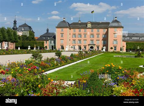 Castle gardens and Schloss Schwetzingen castle, 18th century ...