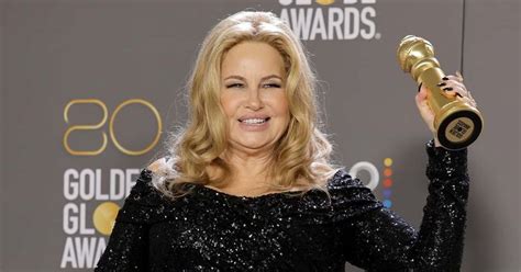 Jennifer Coolidge Wins First Ever Golden Globe For ‘white Lotus Fans