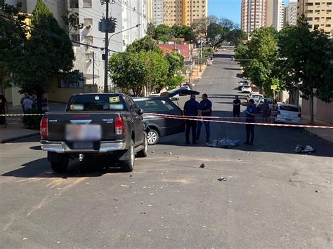 Motociclista morre após colidir caminhonete em Campo Grande Mato