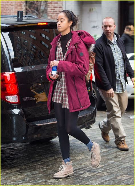 Malia Obama Keeps It Casual For Harvey Weinstein Internship Photo