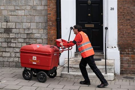 179 Royal Mail Uniform Stock Photos - Free & Royalty-Free Stock Photos ...