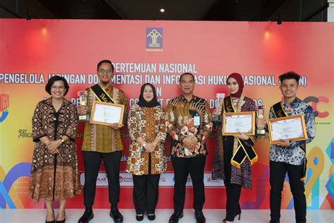 Penyuluh Hukum Kanwil Kemenkumham Sumsel Raih Penghargaan Ldcc Awards