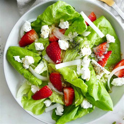 Strawberry Goat Cheese Salad With Butter Lettuce It S A Veg World