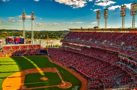 What To Drink While Watching The Cincinnati Reds