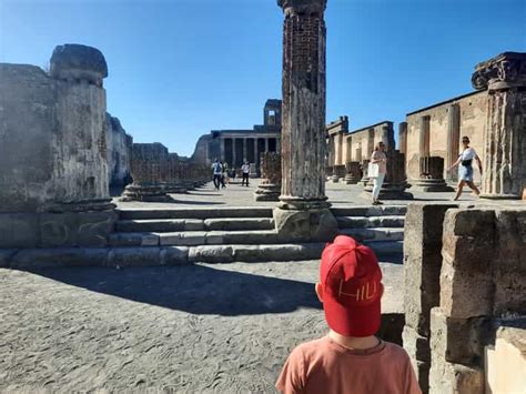 Pompeii Private Walking Tour With A Local Archaeologist Getyourguide