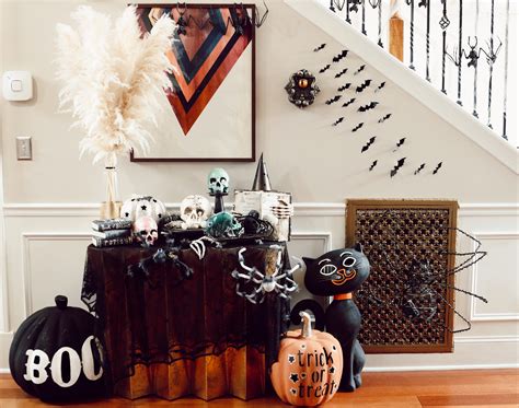 Fun and Spooky Halloween House Decorations | Nashville Wifestyles