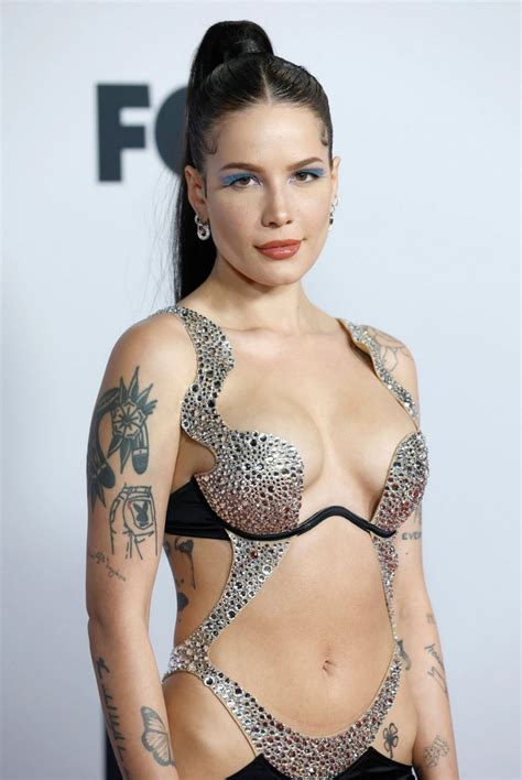 Halsey Showed Tits And Bared Thighs At Iheart Party 38 Photos Video The Fappening