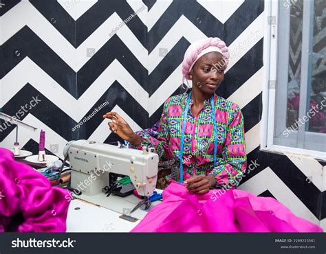 542 Nigeria Tailoring Images Stock Photos And Vectors Shutterstock