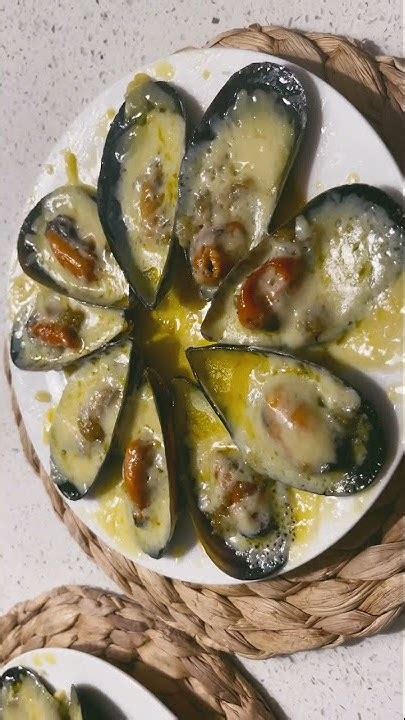 Baked Butter Garlic Mussels Youtube