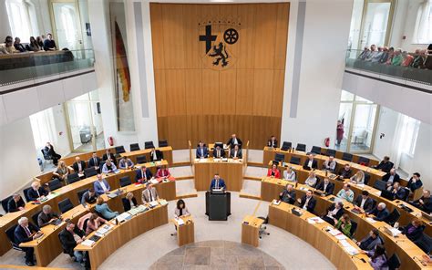 RLP Landtag Will Keine Extremisten Mehr Reinlassen