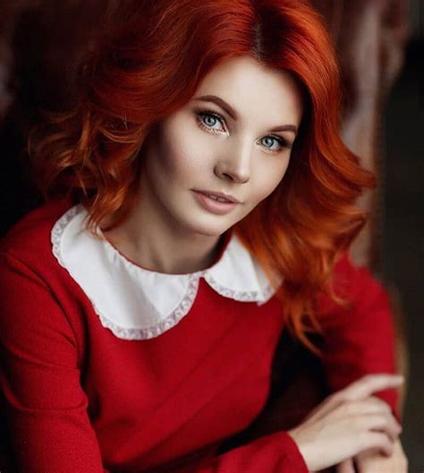 Pin Up Blue Eyes Celebrities Redheads Portrait Redhead Stunning Redhead Redheads Freckles