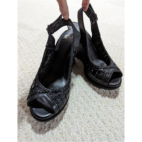 Gianni Bini Women S Black Leather Woven Slingback Depop