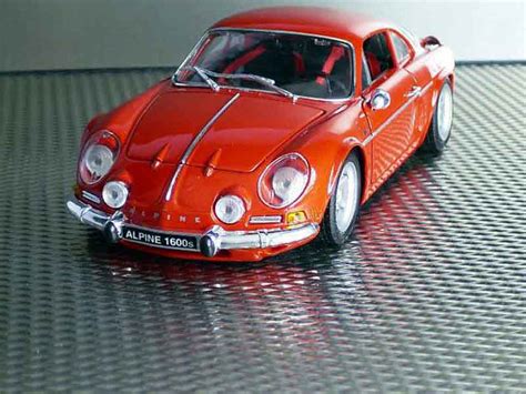 Miniature Alpine A110 1 18 Maisto 1600s Rouge Voiture Miniature Be