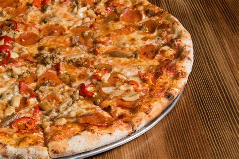 Petes New Haven Style Apizza Closes Its Clarendon Location Eater Dc