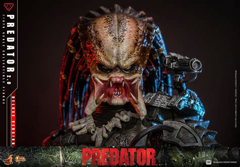 HOT TOYS終極戰士終極戰士 比例收藏人偶豪華版 追加概念設計的生化面罩與叢林環境地台