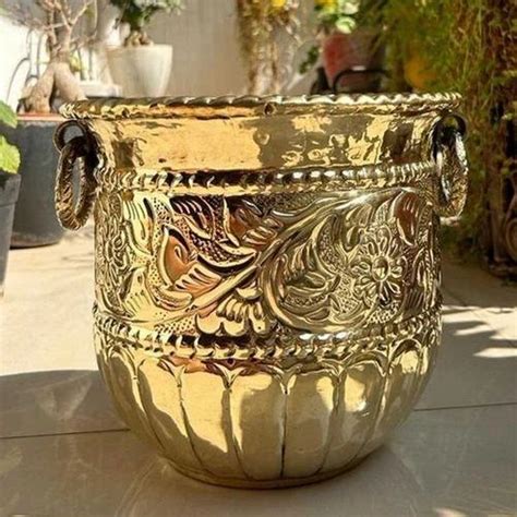 Handicraft Matt Gold Inch Brass Flower Vase Size Large At Rs