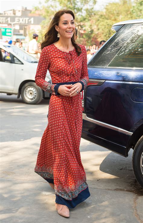 The Best Looks From Kate Middleton S Tour Of India Honey