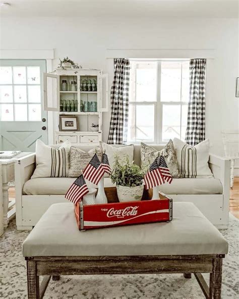 Simple Living Room Décor Ideas For Independence Day Soul And Lane