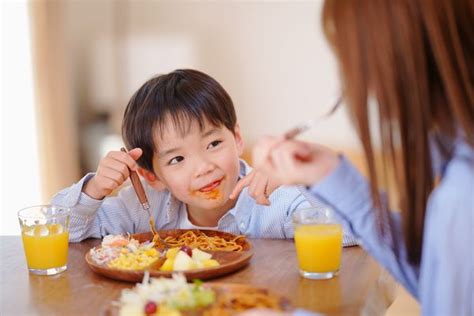 【難忘的媽媽家常菜】共食共餐，父母是孩子最好的食育老師