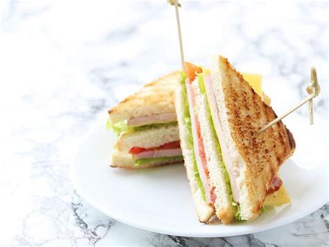 Actualizar Imagen Recette De Club Sandwich Au Jambon Abzlocal Mx