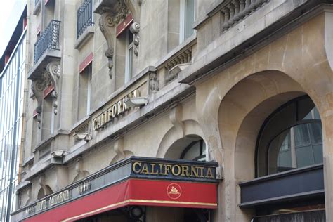 California Hotel Paris 8th arrondissement