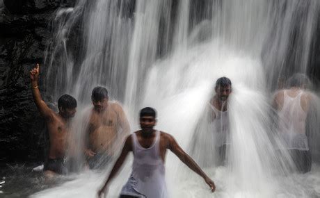 Indian People Enjoy Bath Tungareshwar Waterfall Editorial Stock Photo ...