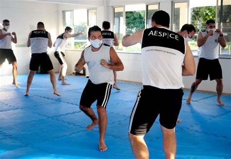 Futuros Delegados Participam De Treinamento De Defesa Pessoal Na Aesp